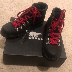 SOREL Conquest Boots